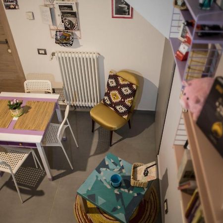 R&B La Pomposa Dei Motori Hotel Modena Kültér fotó