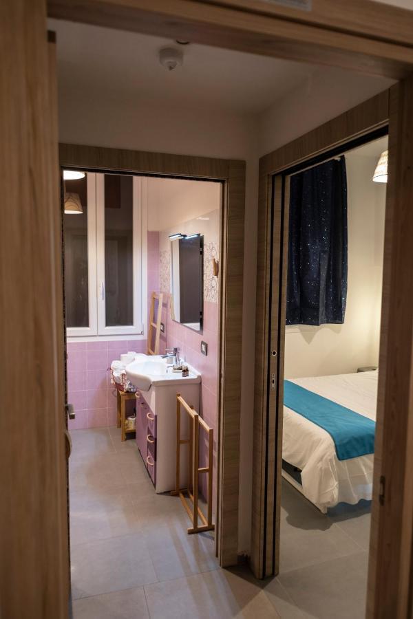 R&B La Pomposa Dei Motori Hotel Modena Kültér fotó