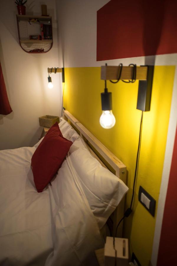 R&B La Pomposa Dei Motori Hotel Modena Kültér fotó