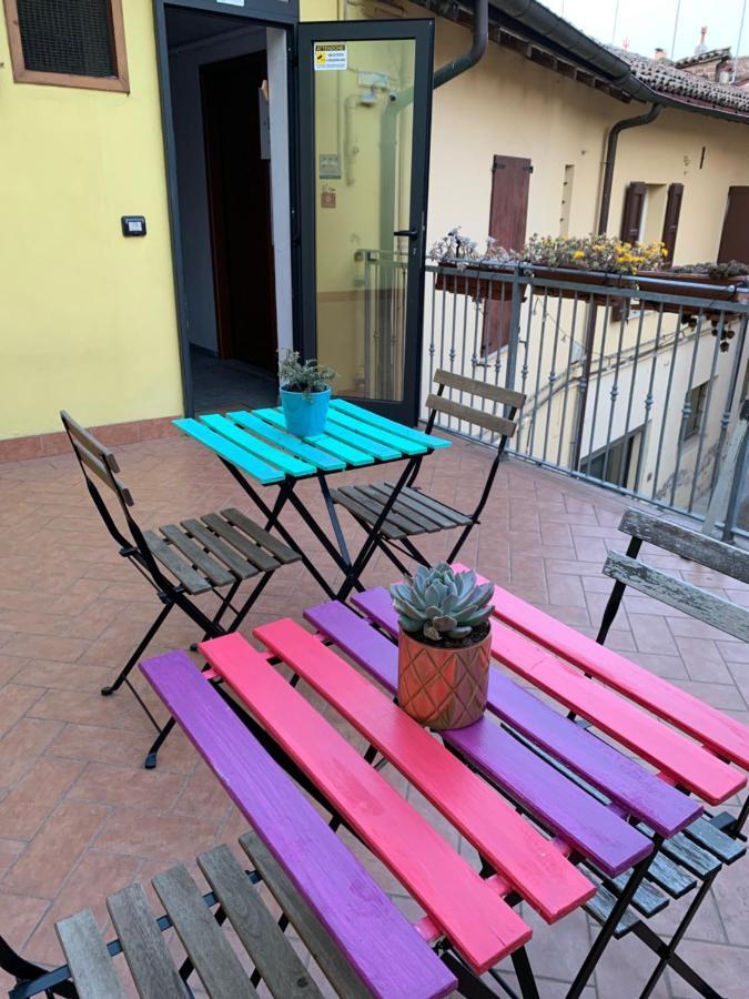 R&B La Pomposa Dei Motori Hotel Modena Kültér fotó