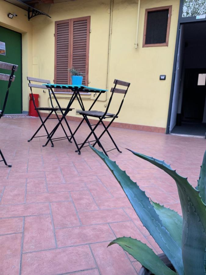 R&B La Pomposa Dei Motori Hotel Modena Kültér fotó